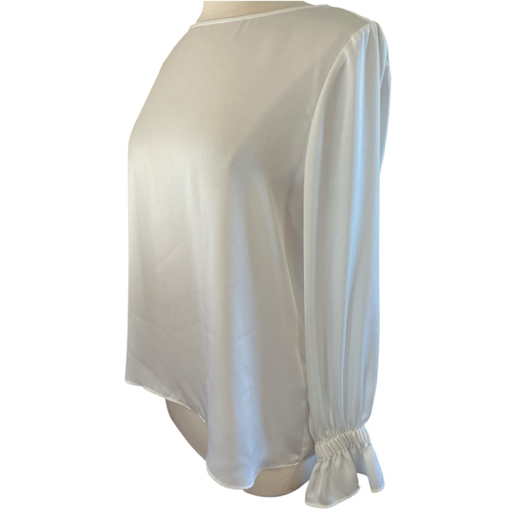 Banana Republic Ivory/Cream Long Sleeve Satin Blouse w/Boat Neckline Size Medium - Picture 5 of 8